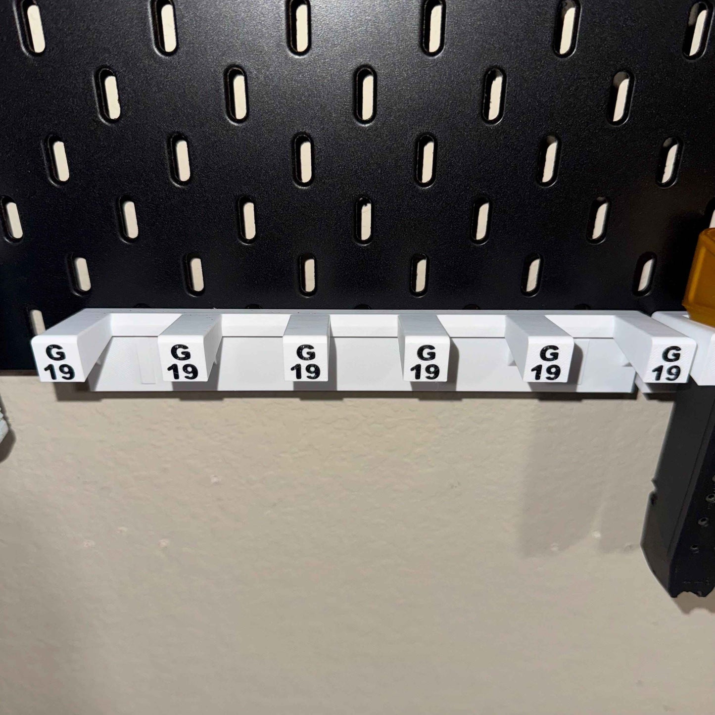 Glock Magazine Wall Mount | Holds 5 Glock Magazines