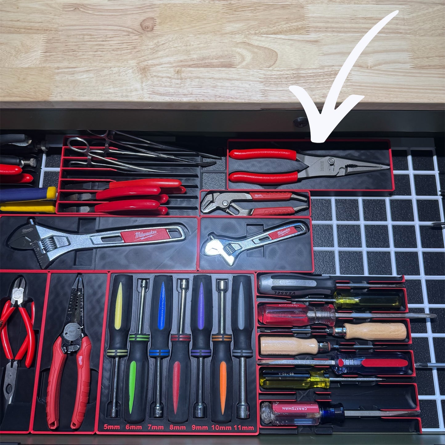 Tool Box Organizer for Icon 9" Long-Nose Slip-Joint Pliers (70612) | Gridfinity Modular Tray