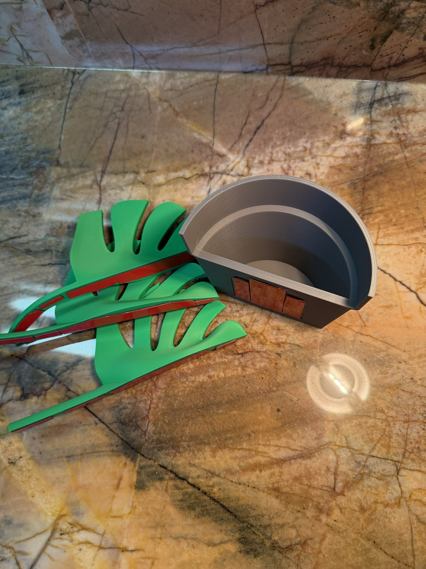 Monstera Bathroom Organizer - Mirror Mount