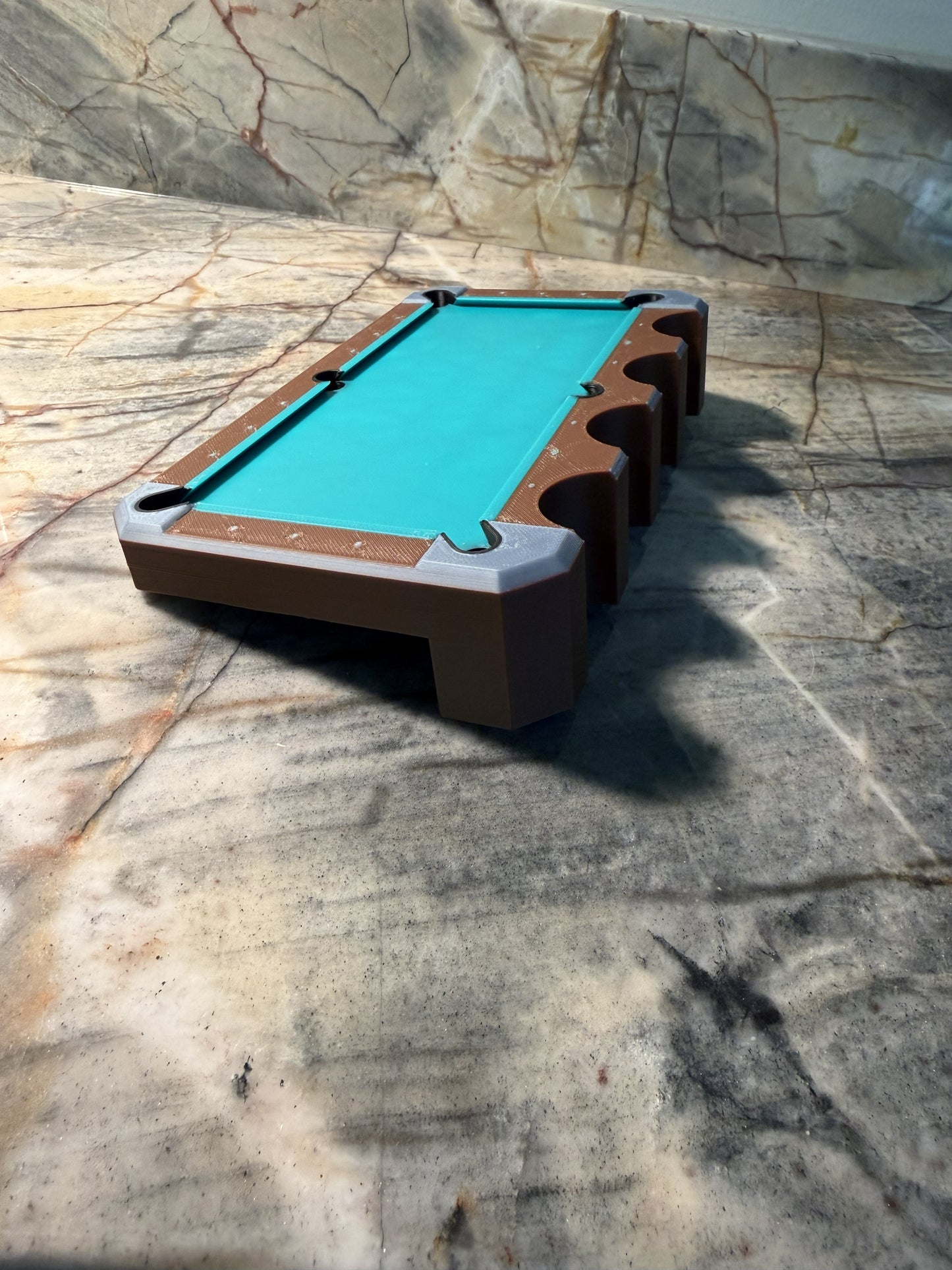 Valley Pool Table Cue Holder / Claw