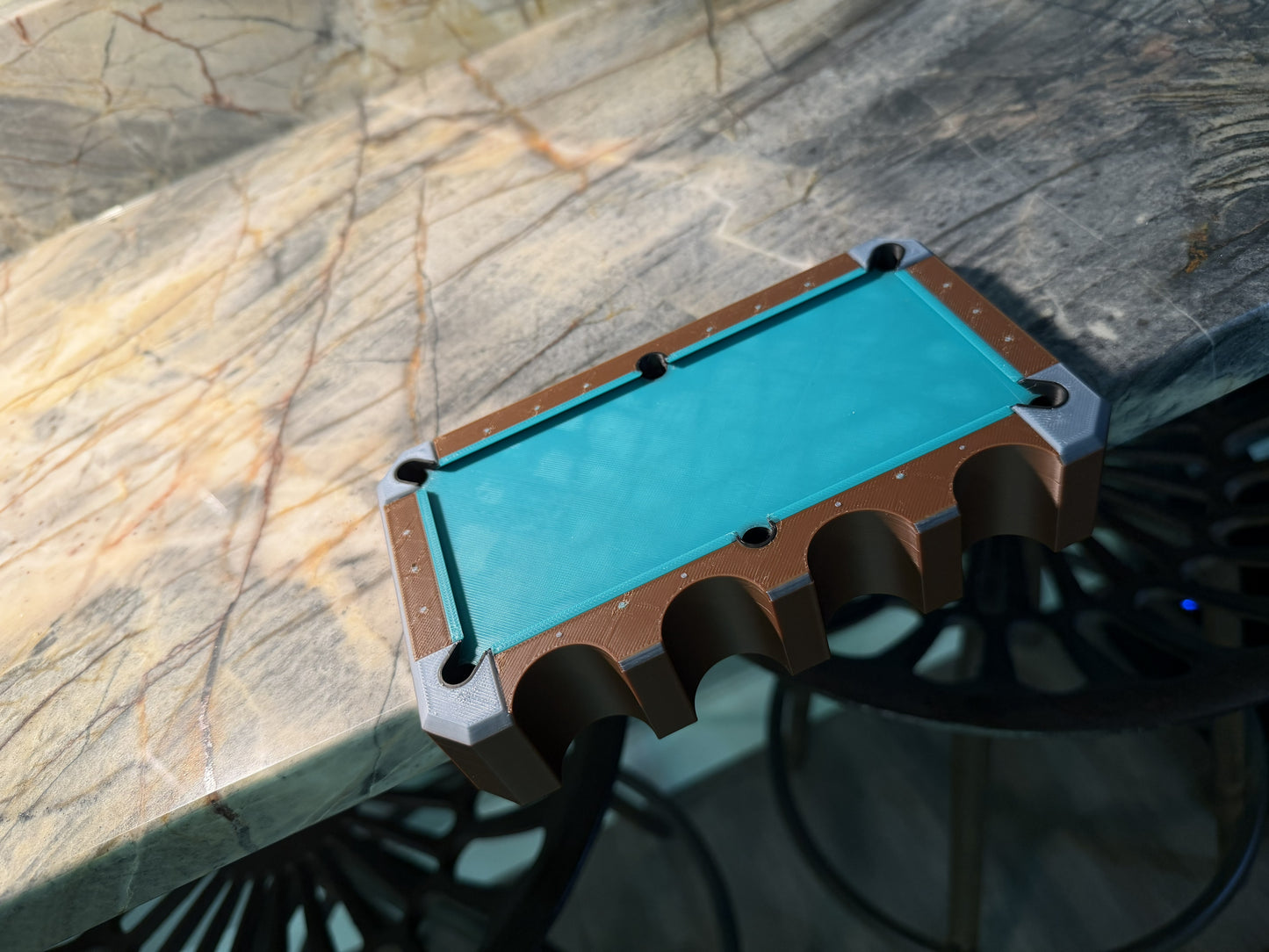 Valley Pool Table Cue Holder / Claw