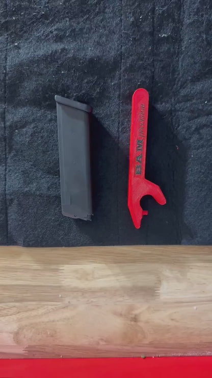Glock Magazine Tool - Easily remove the magazine baseplate